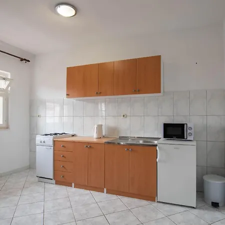 Apartman Etica *